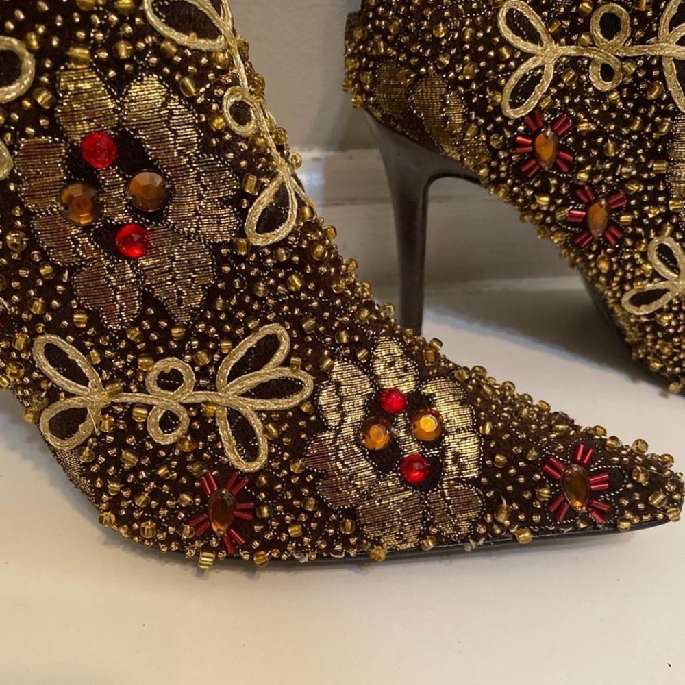 Luxury beaded stiletto boots gold & red
